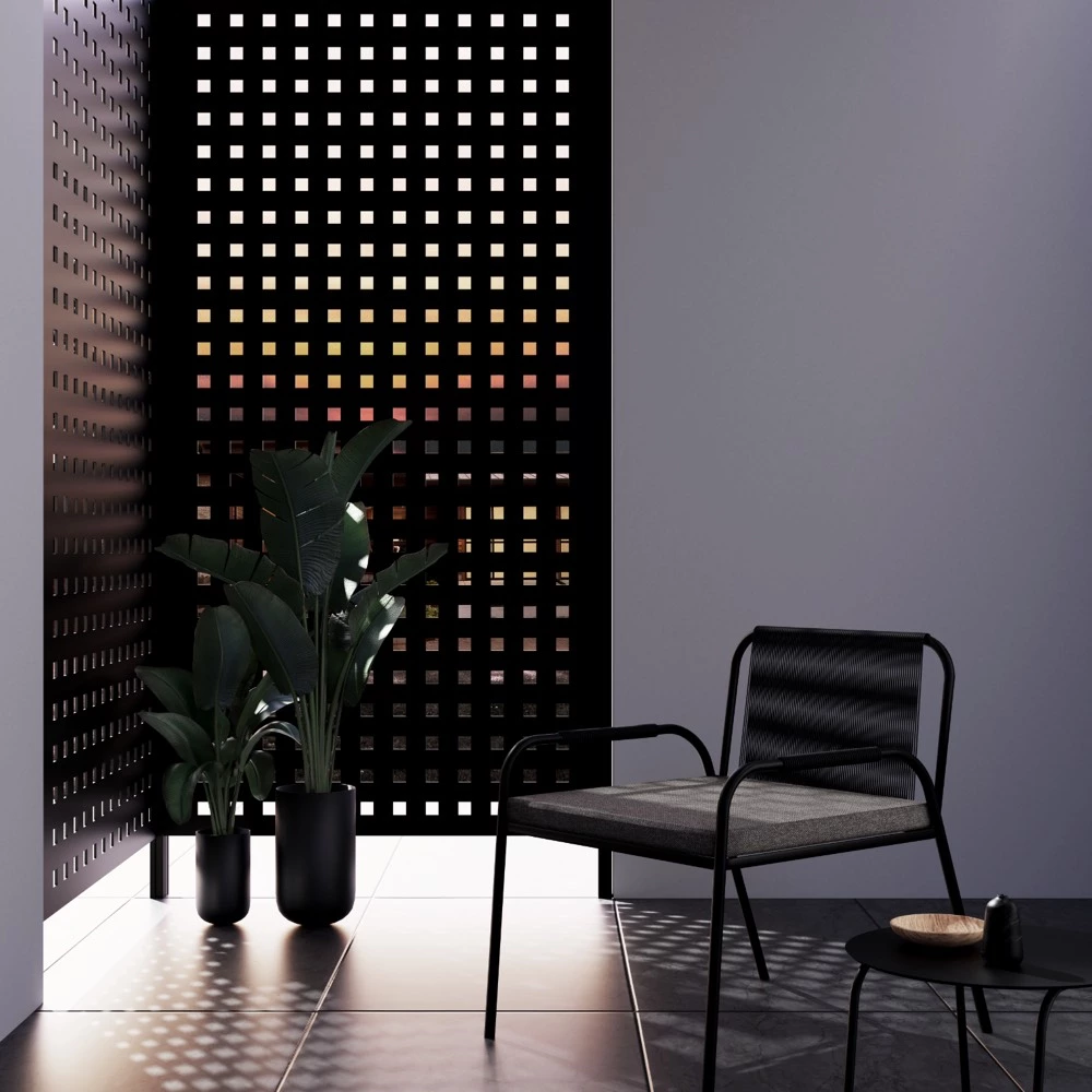 Sichtschutz aus Aluminium mit effektvollem Raster.